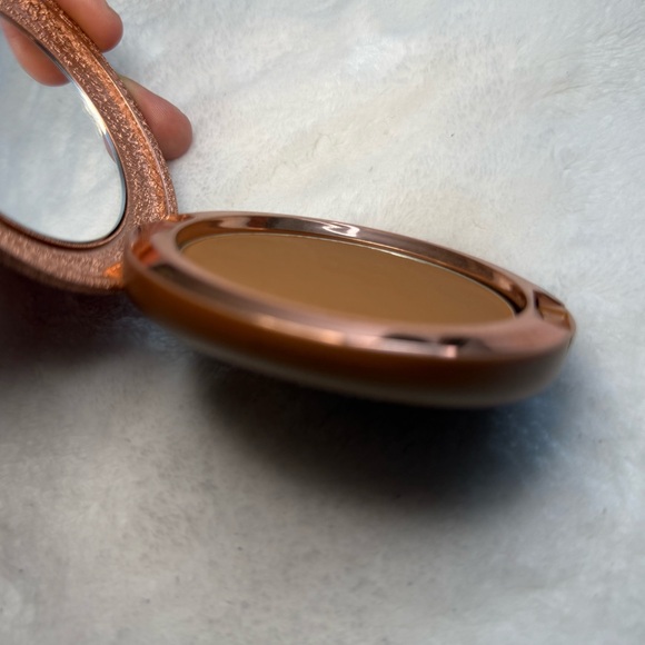 MAC Deep Rosy Skin finish - Picture 2 of 5